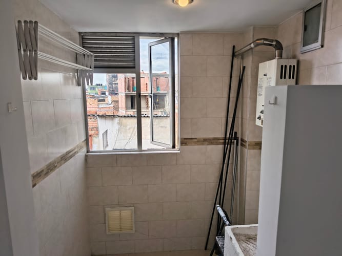 Apartamento de 2 alcobas en venta en Marsella, Bogotá, 53 m² · foto 5 de 14