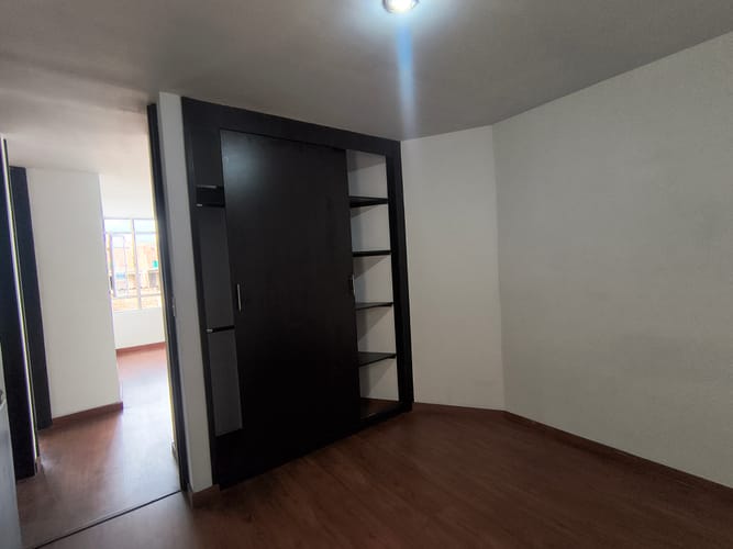 Apartamento de 2 alcobas en venta en Marsella, Bogotá, 53 m² · foto 10 de 14
