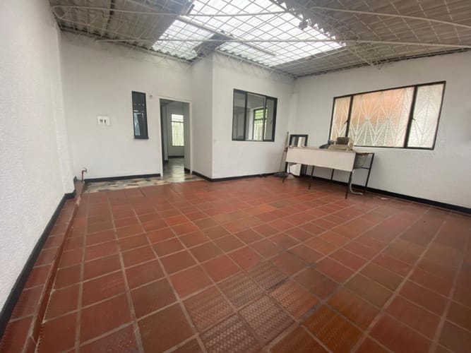Casa de 3 alcobas en venta en Versalles Fontibon, Bogotá, 75 m² · foto 3 de 23