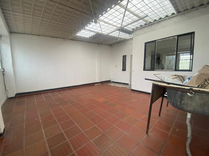 Casa de 3 alcobas en venta en Versalles Fontibon, Bogotá, 75 m² · foto 4 de 23