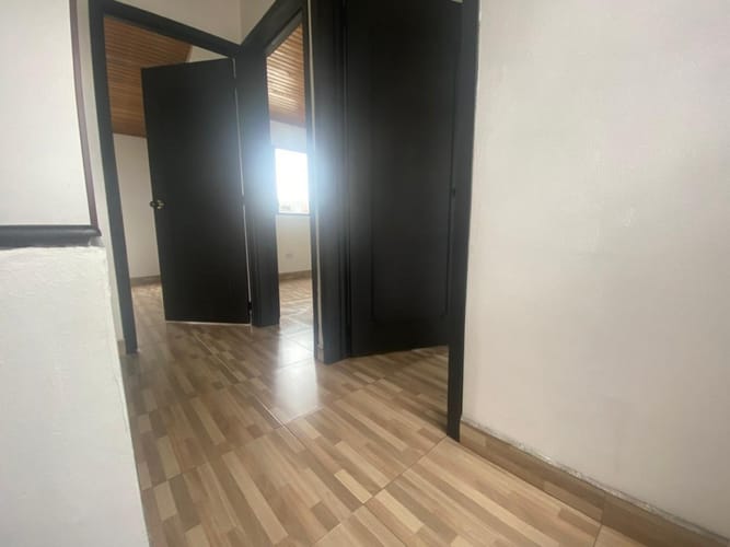 Casa de 3 alcobas en venta en Versalles Fontibon, Bogotá, 75 m² · foto 17 de 23