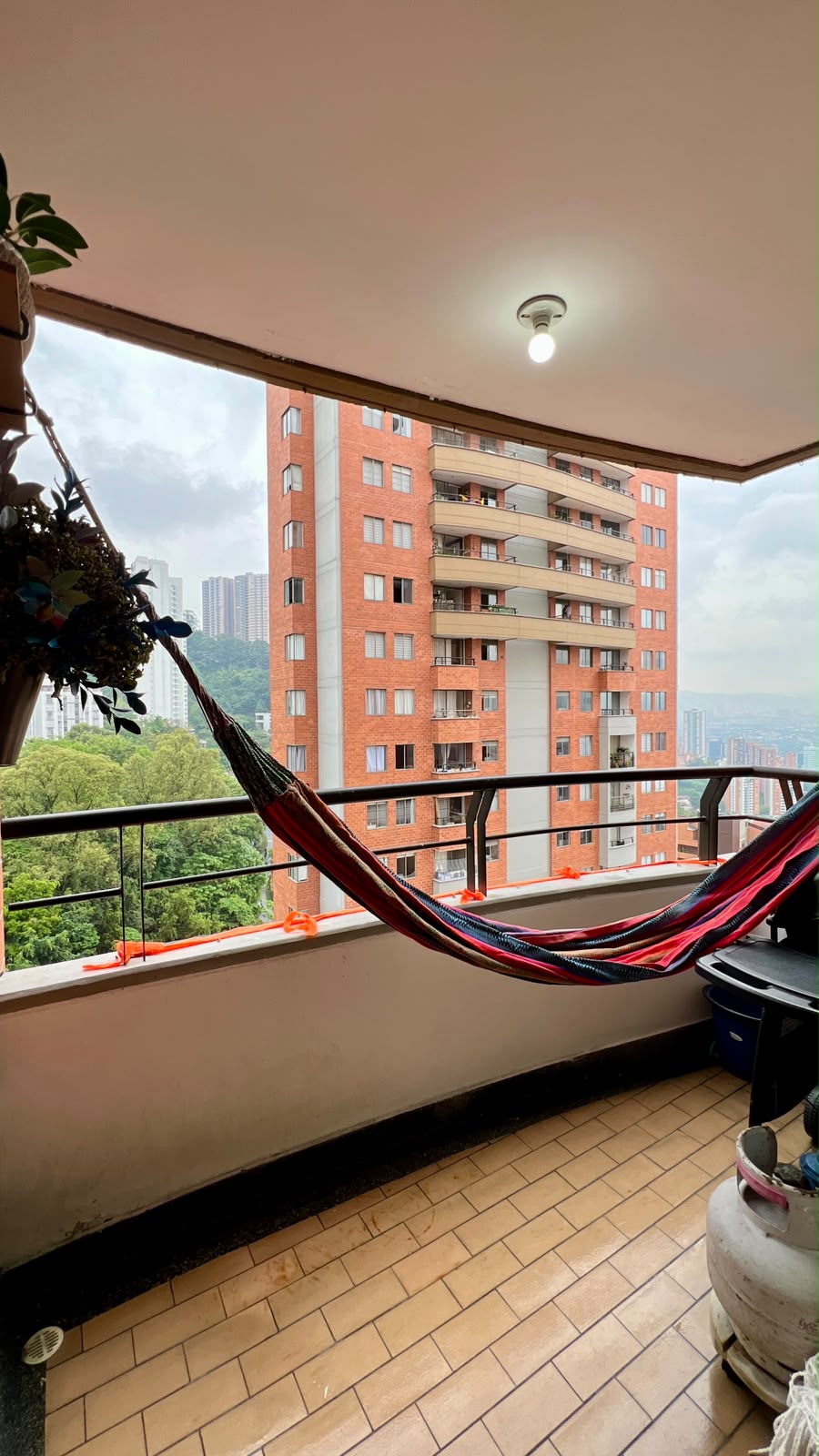 Apartamento en Venta en Loma del Indio, Medellín