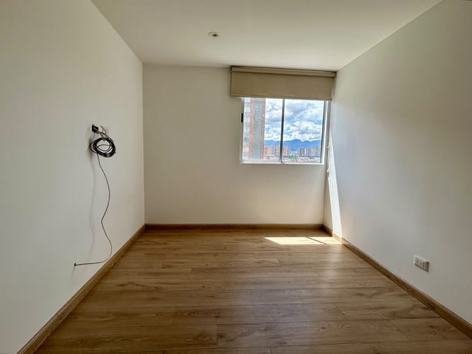 Apartamento de 3 alcobas en venta en Fontibon, Bogotá, 131 m² · foto 17 de 24
