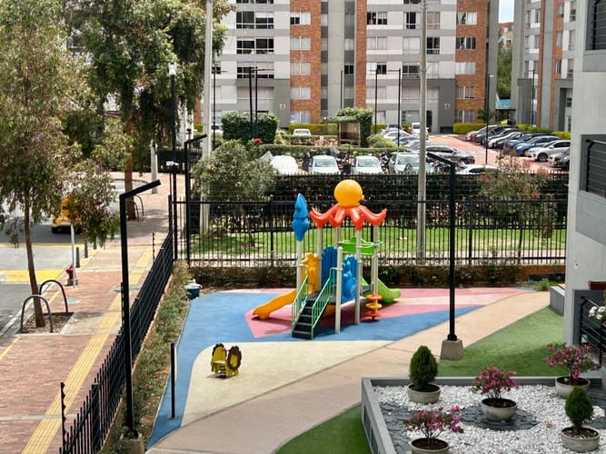 Apartamento de 3 alcobas en venta en Fontibon, Bogotá, 131 m² · foto 24 de 24