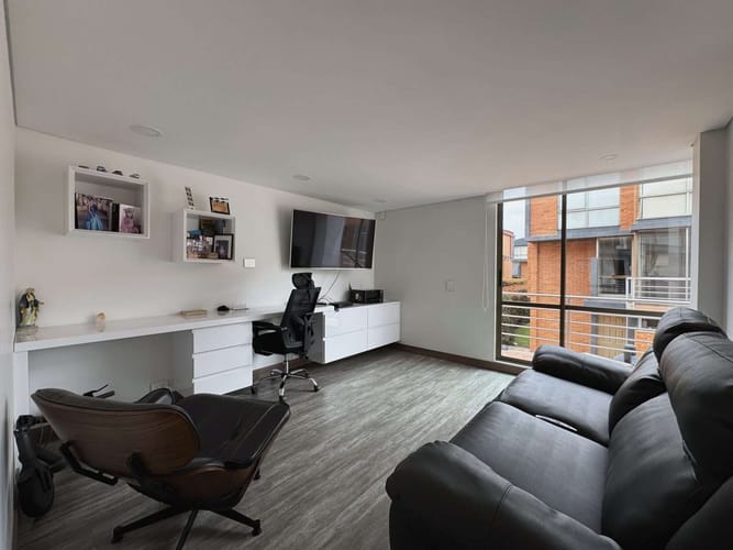Casa de 3 alcobas en venta en Prado Veraniego, Bogotá, 206 m² · foto 3 de 24