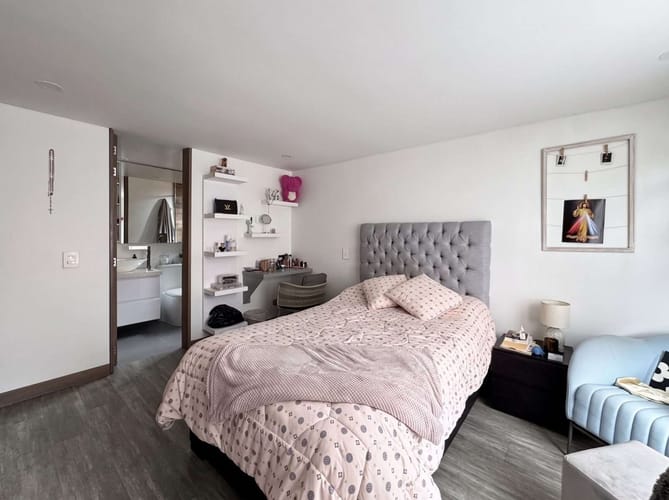 Casa de 3 alcobas en venta en Prado Veraniego, Bogotá, 206 m² · foto 16 de 24