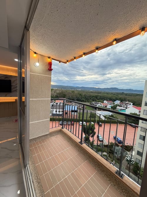 Apartamento de 2 alcobas en venta en Las Palmas, Ricaurte, 57 m² · foto 2 de 22