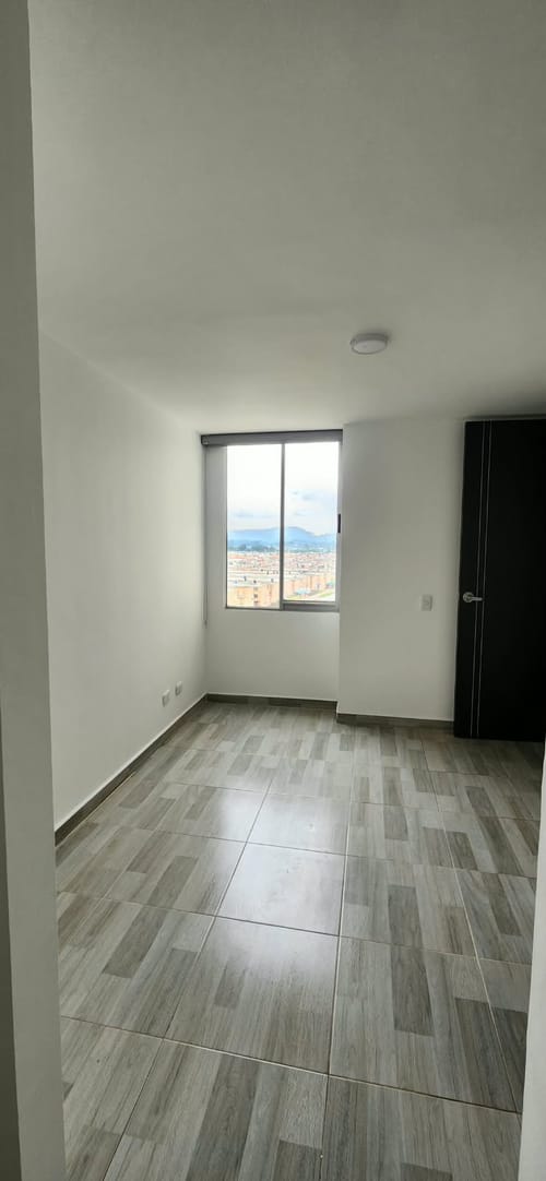 Apartamento de 3 alcobas en venta en La Prosperidad, Madrid, 58 m² · foto 13 de 18