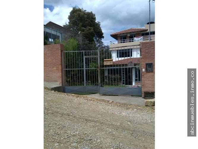 Casa de 5 alcobas en venta en La Moya, Cota, 310 m² · foto 4 de 24