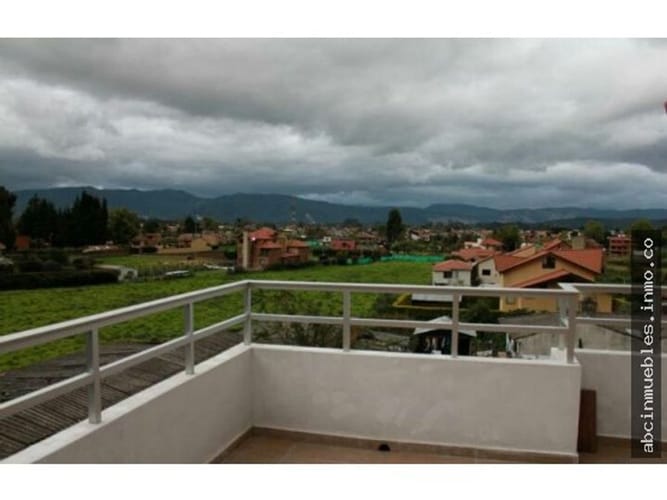 Casa de 5 alcobas en venta en La Moya, Cota, 310 m² · foto 18 de 24