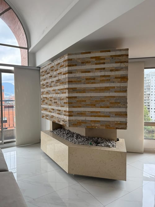 Apartamento de 4 alcobas en arriendo en Ciudad Salitre, Bogotá, 138 m² · foto 2 de 24