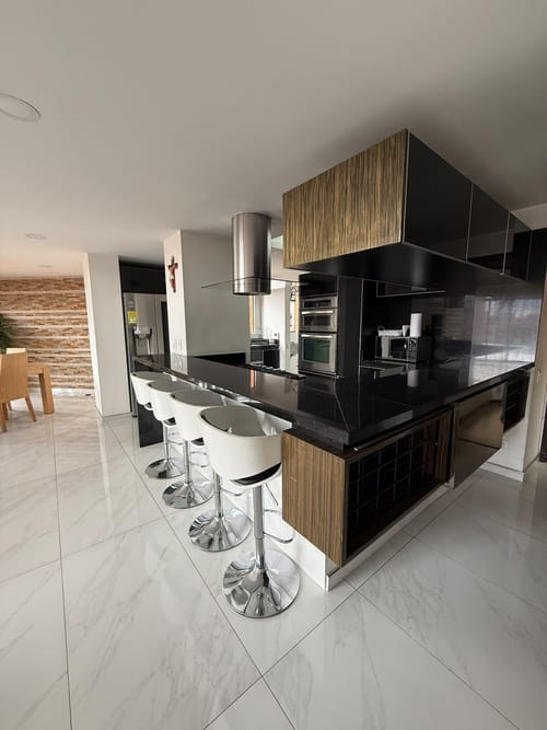 Apartamento de 4 alcobas en arriendo en Ciudad Salitre, Bogotá, 138 m² · foto 5 de 24