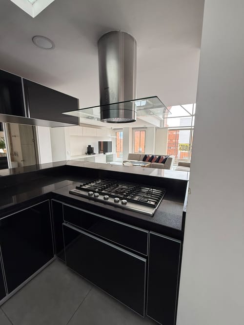 Apartamento de 4 alcobas en arriendo en Ciudad Salitre, Bogotá, 138 m² · foto 7 de 24