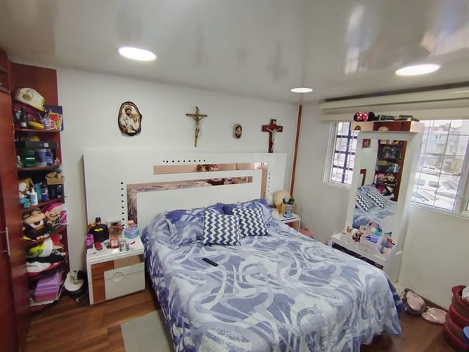 Casa de 4 alcobas en venta en Provivienda Occidental, Bogotá, 243 m² · foto 10 de 23