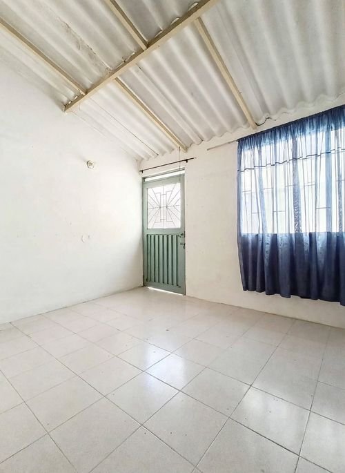 Casa de 5 alcobas en venta en Santa Monica, Pasto, 140 m² · foto 3 de 11