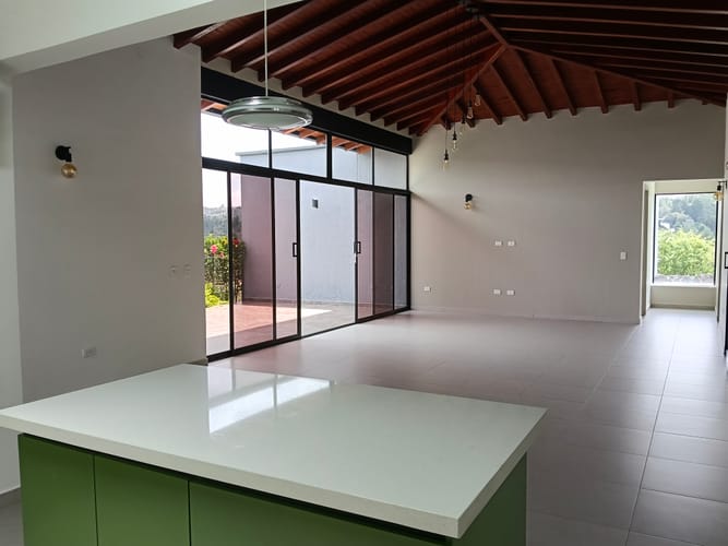 Casa de 4 alcobas en venta en Pantanillo, El Retiro, 300 m² · foto 10 de 24