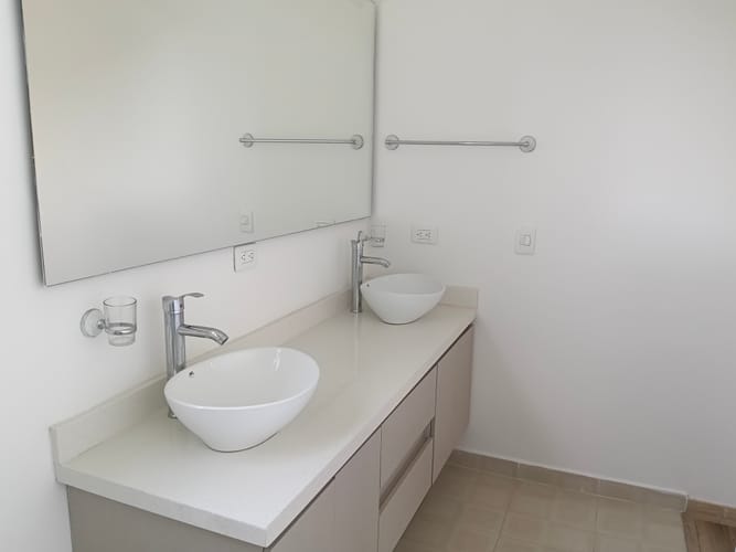 Casa de 4 alcobas en venta en Pantanillo, El Retiro, 300 m² · foto 19 de 24