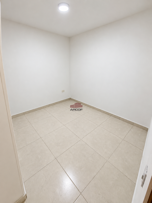 Casa de 2 alcobas en venta en Los Cambulos, Girón, 100 m² · foto 8 de 10