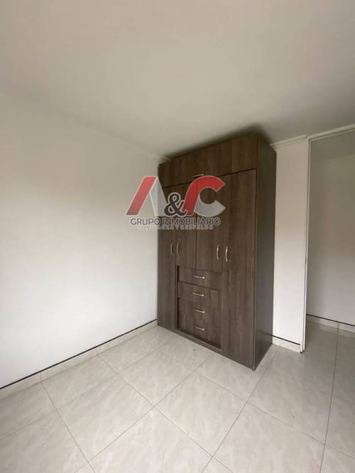 Apartamento de 3 alcobas en arriendo en Conjunto Residencial Prados Reserva De Madrid, Madrid, 65 m² · foto 6 de 18