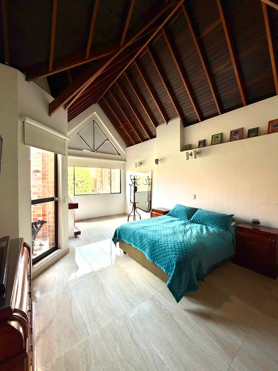 Casa en venta en Colina Campestre, Bogotá · foto 17 de 24