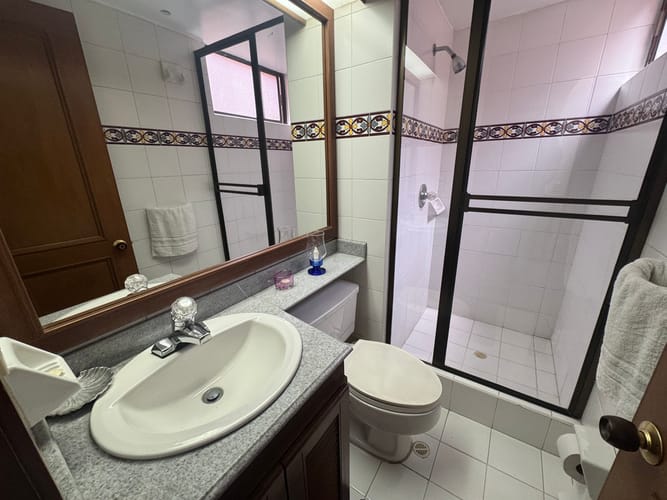 Casa de 4 alcobas en venta en Cedritos, Bogotá, 192 m² · foto 15 de 24