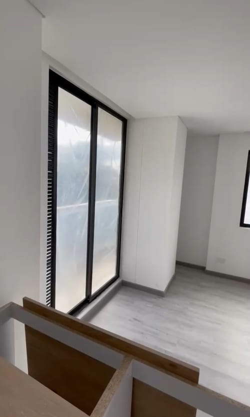 Apartamento de 1 alcoba en venta en Quinta Paredes, Bogotá, 61 m² · foto 5 de 10