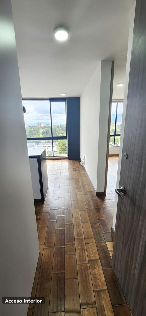 Apartamento de 1 alcoba en venta en Centro Comercial Mazuren, Bogotá, 30 m² · foto 5 de 19