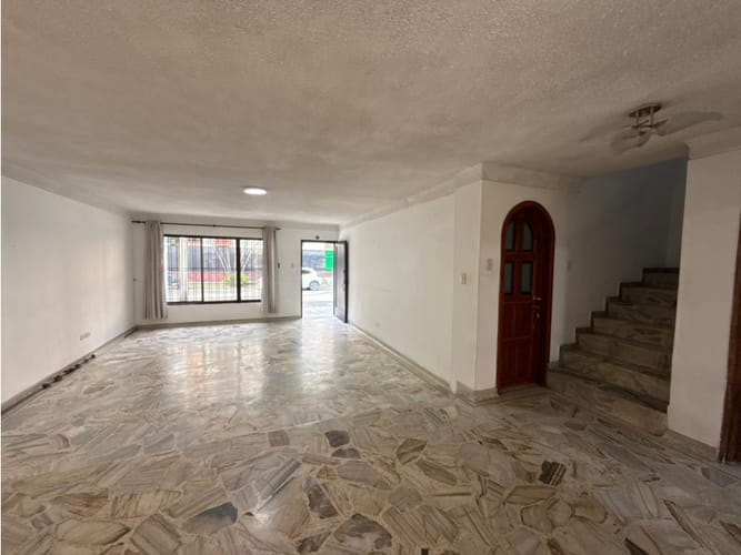 Casa de 4 alcobas en venta en Camino Real, Cali, 298 m² · foto 4 de 20