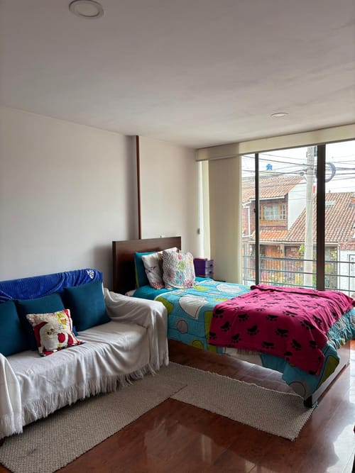 Casa de 6 alcobas en venta en Santa Lucia, Chía, 245 m² · foto 10 de 23