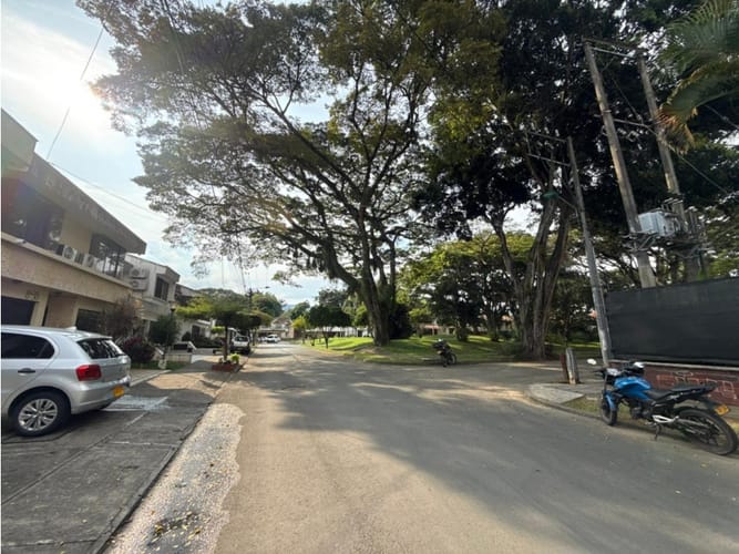 Casa de 4 alcobas en venta en Camino Real, Cali, 298 m² · foto 20 de 20