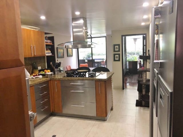 Casa de 4 alcobas en venta en Niza Norte, Bogotá, 314 m² · foto 11 de 24