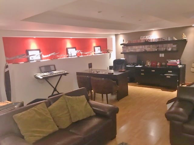 Casa de 4 alcobas en venta en Niza Norte, Bogotá, 314 m² · foto 16 de 24