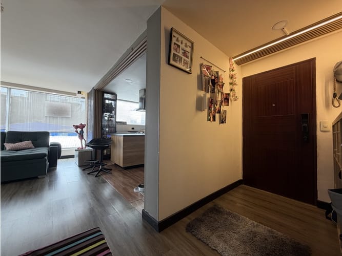 Apartamento de 3 alcobas en venta en Las Villas, Bogotá, 117 m² · foto 4 de 21