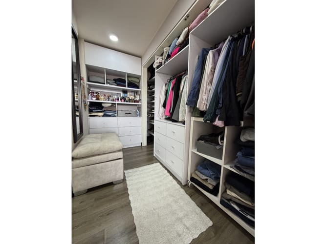 Apartamento de 3 alcobas en venta en Las Villas, Bogotá, 117 m² · foto 14 de 21