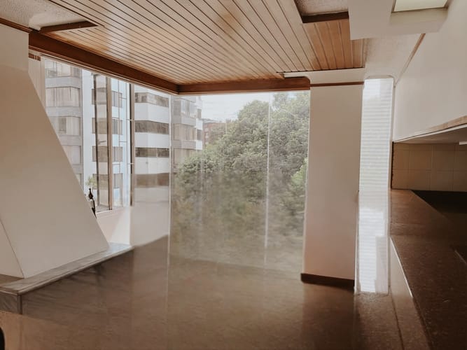 Apartamento de 2 alcobas en venta en Santa Barbara, Bogotá, 89 m² · foto 6 de 24