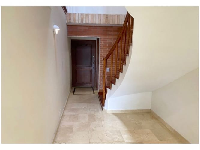 Casa de 3 alcobas en venta en La Calera, Medellín, 250 m² · foto 7 de 24