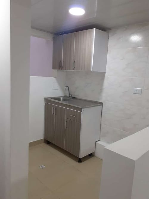 Apartamento de 3 alcobas en arriendo en Engativá, Bogotá, 100 m² · foto 2 de 5