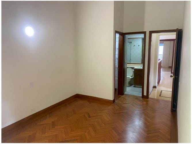 Casa de 3 alcobas en venta en La Calera, Medellín, 250 m² · foto 17 de 24