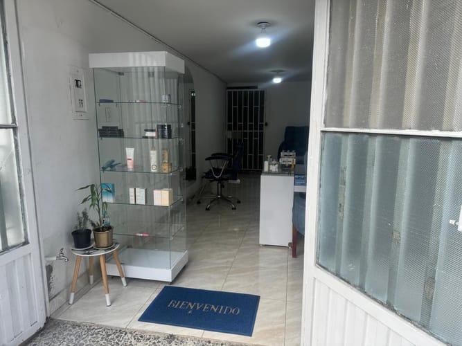 Casa de 7 alcobas en venta en Villa Del Rosario, Bogotá, 800 m² · foto 15 de 16