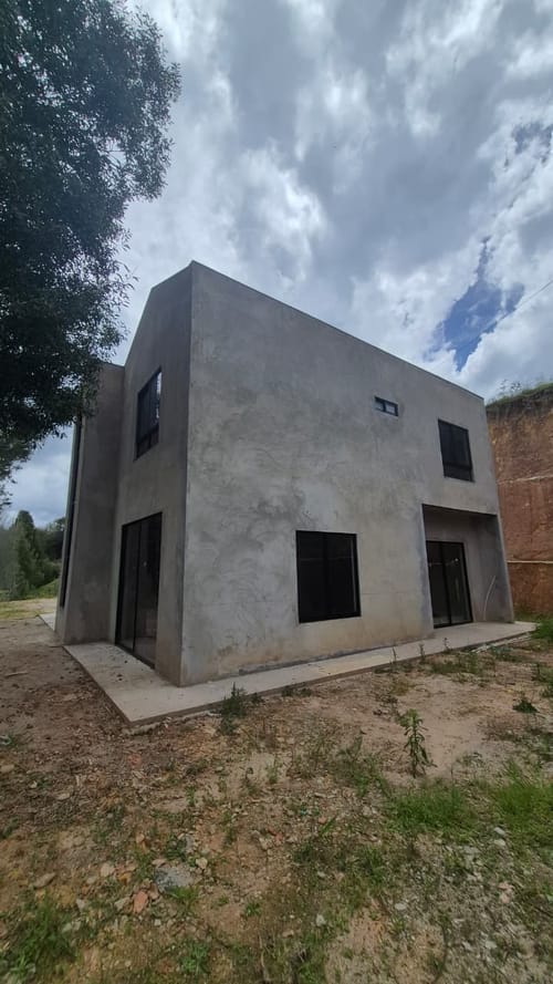 Casa de 4 alcobas en venta en Cascajo Abajo, Marinilla, 2000 m² · foto 3 de 16