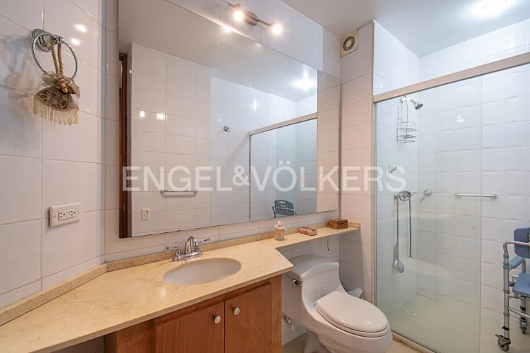 Apartamento de 3 alcobas en venta en La Calleja, Bogotá, 194 m² · foto 14 de 19