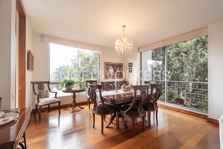 Apartamento de 3 alcobas en venta en La Calleja, Bogotá, 194 m² · foto 4 de 19