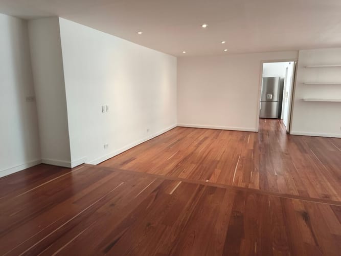 Apartamento de 1 alcoba en venta en El Nogal, Bogotá, 144 m² · foto 2 de 19