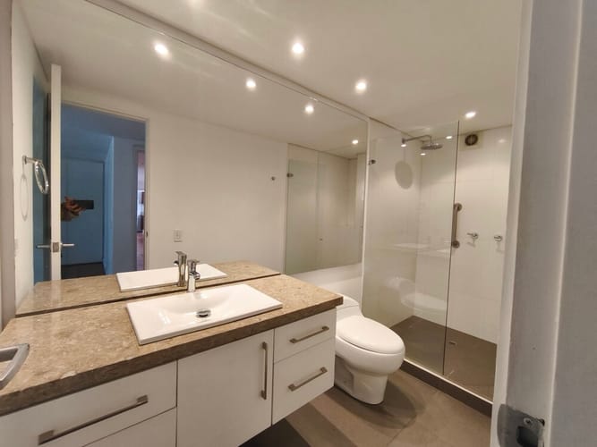 Apartamento de 1 alcoba en venta en El Nogal, Bogotá, 144 m² · foto 9 de 19