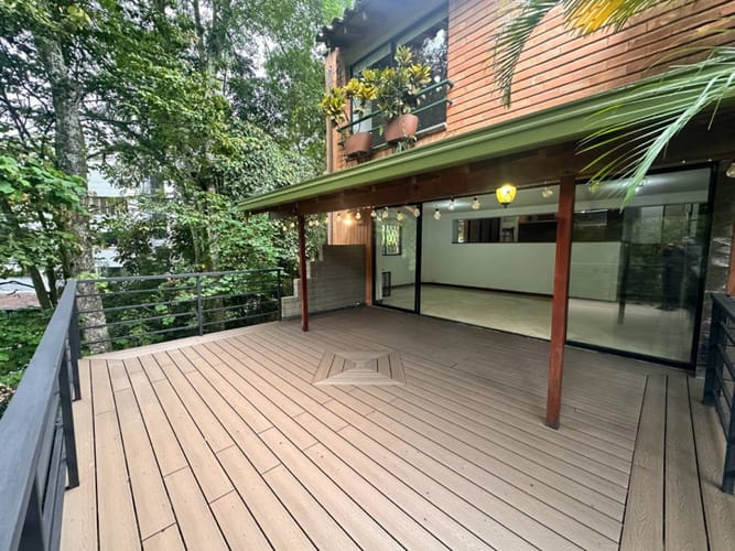 Casa de 4 alcobas en arriendo en El Tesoro, Medellín, 250 m² · foto 12 de 24
