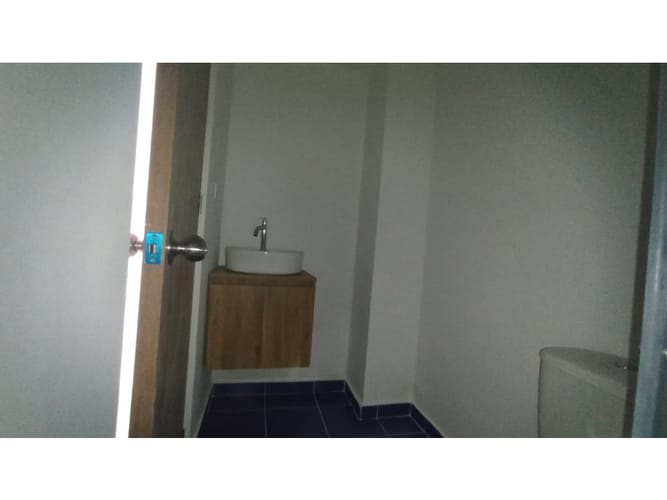 Apartamento de 2 alcobas en venta en Los Angeles, Ibagué, 46 m² · foto 11 de 21