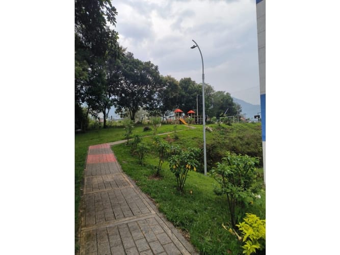 Apartamento de 2 alcobas en venta en Los Angeles, Ibagué, 46 m² · foto 15 de 21