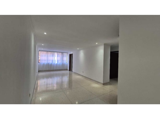 Apartamento de 2 alcobas en venta en Altos De Riomar, Barranquilla, 80 m² · foto 8 de 17
