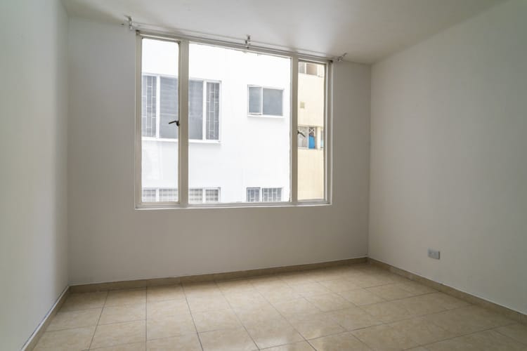 Apartamento de 3 alcobas en venta en La Floresta, Bogotá, 113 m² · foto 4 de 13