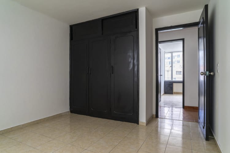 Apartamento de 3 alcobas en venta en La Floresta, Bogotá, 113 m² · foto 5 de 13